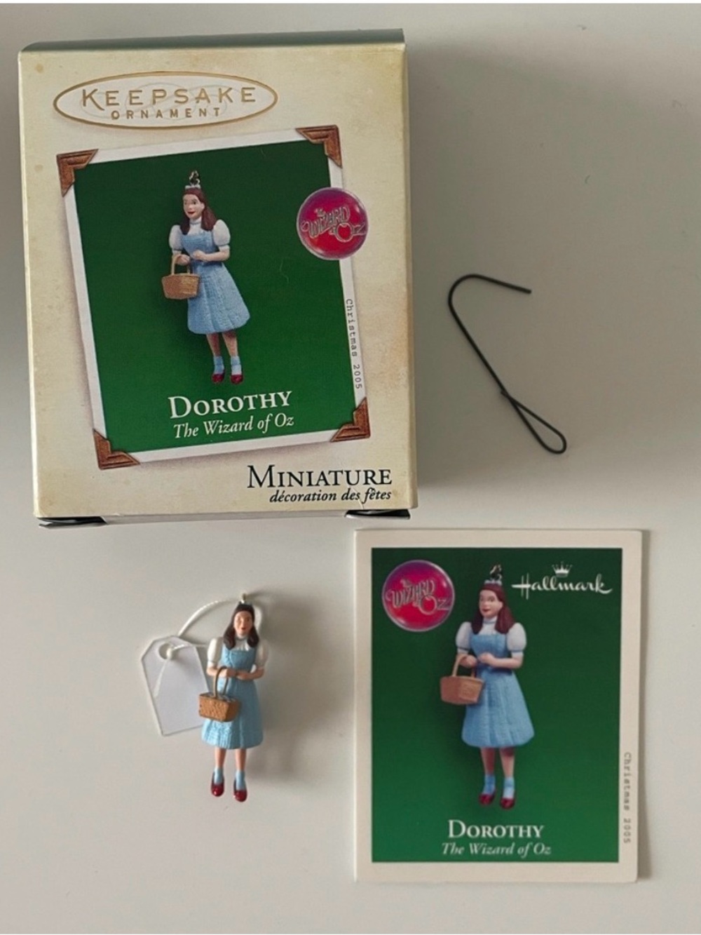 Hallmark Keepsake Ornament Dorothy Wizard of Oz